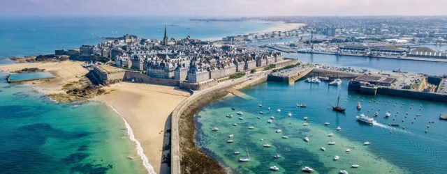 baby-sitter bilingue à Saint-Malo