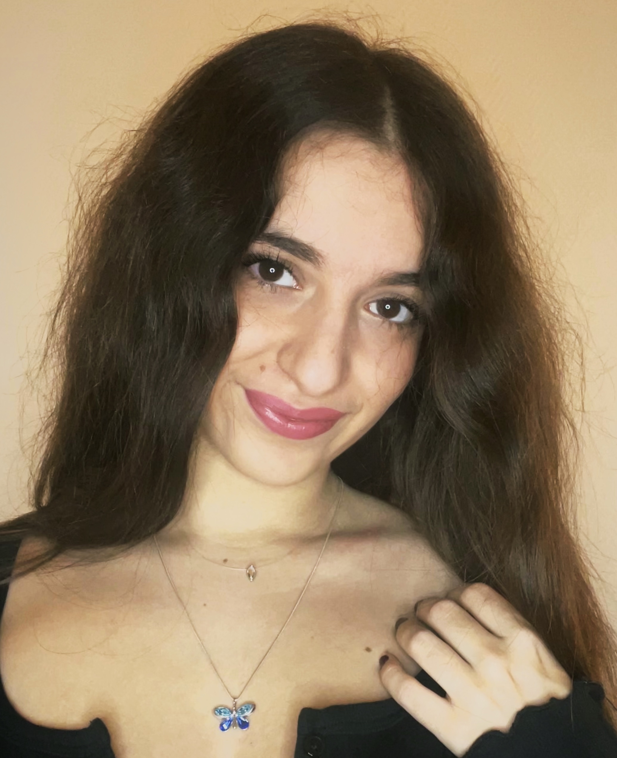 Jezabel F.