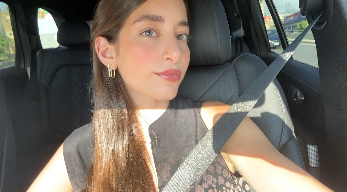Chloe E.