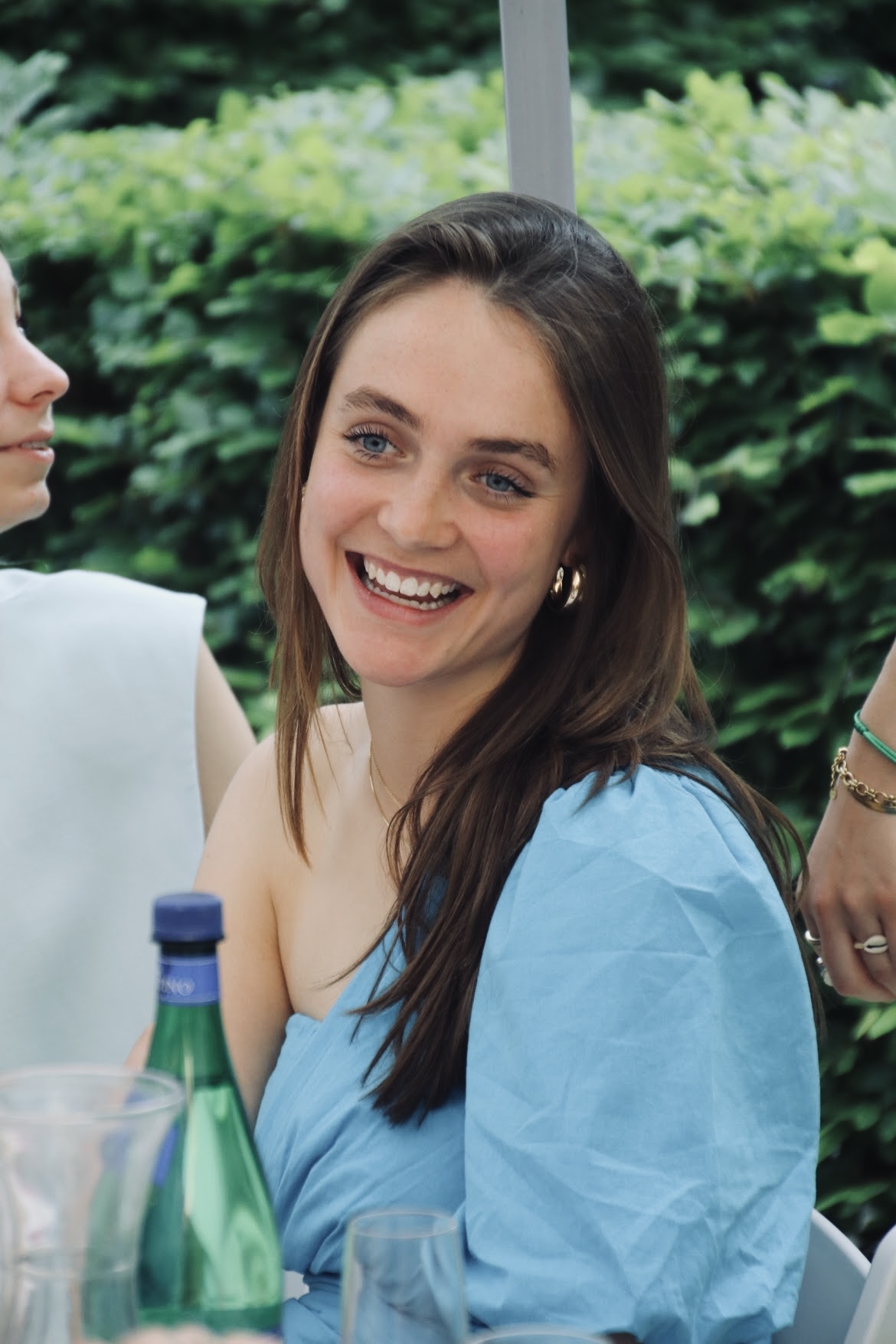 Julia v.