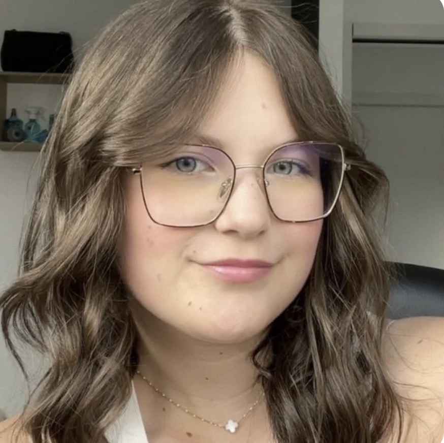 Elisa S.