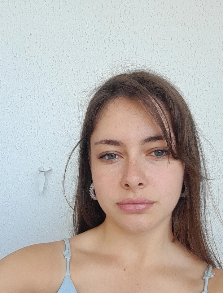 Djiliane l.