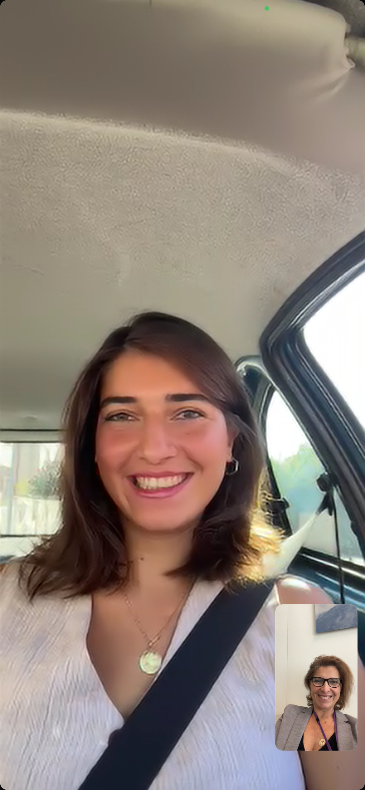 Inès J.