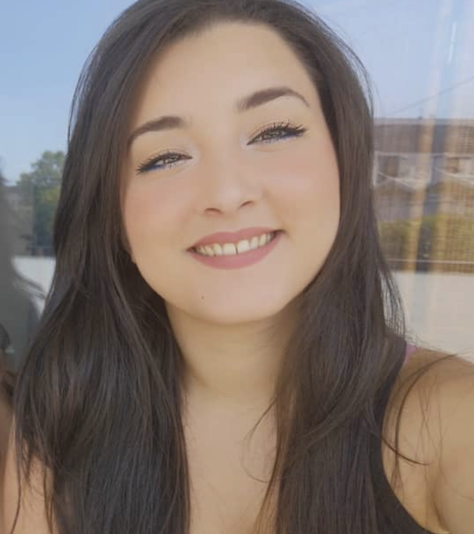 Yasmine B.